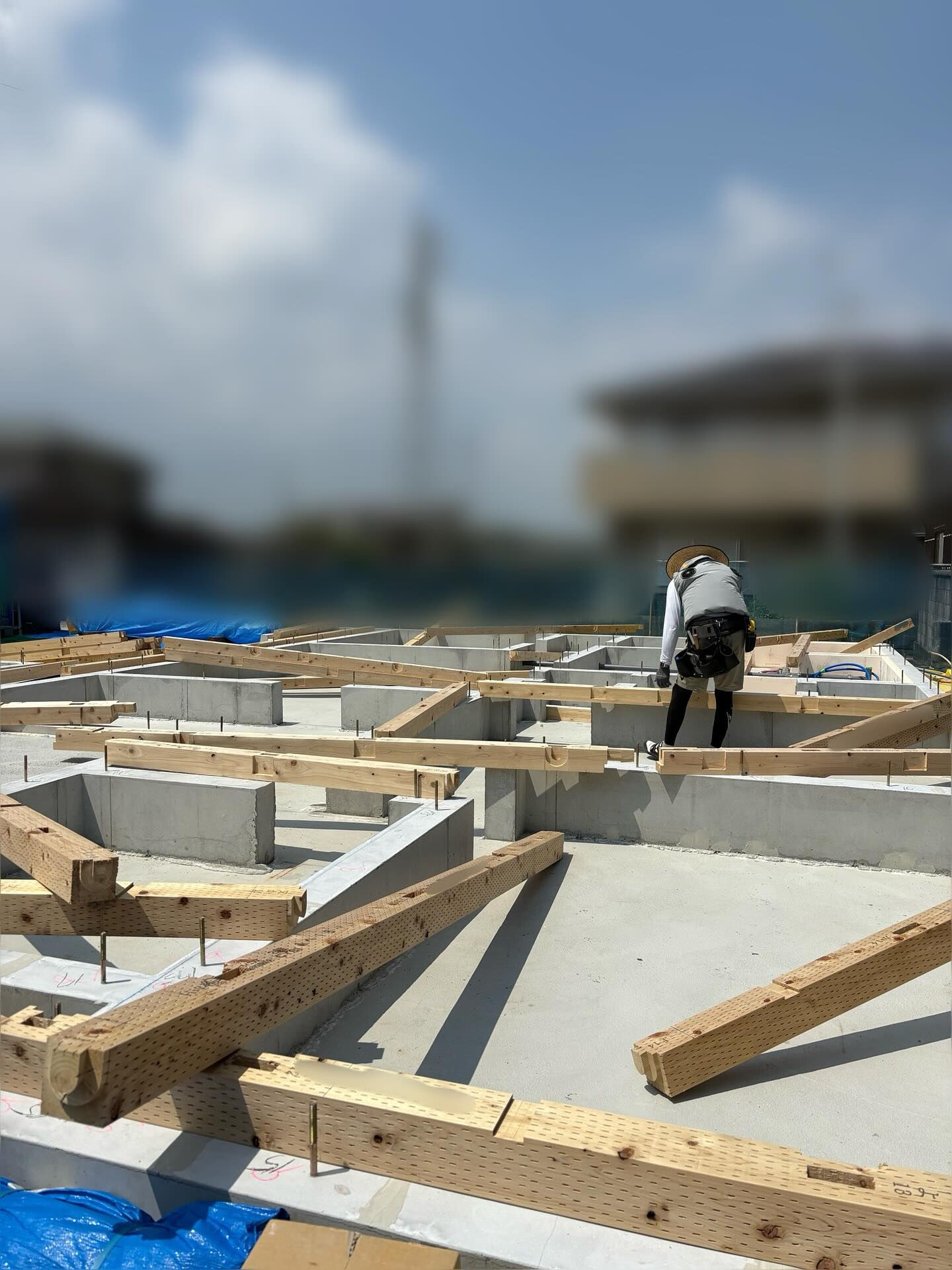 来週上棟予定現場の土台敷き